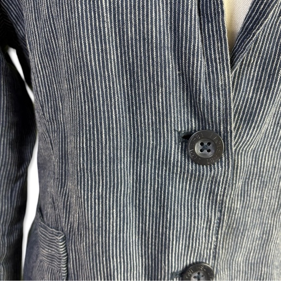 FOREVER 21 I Love H81 Soft Pinstripe Blazer - Picture 2 of 6